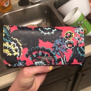 ROXY BRAND NEW WALLET